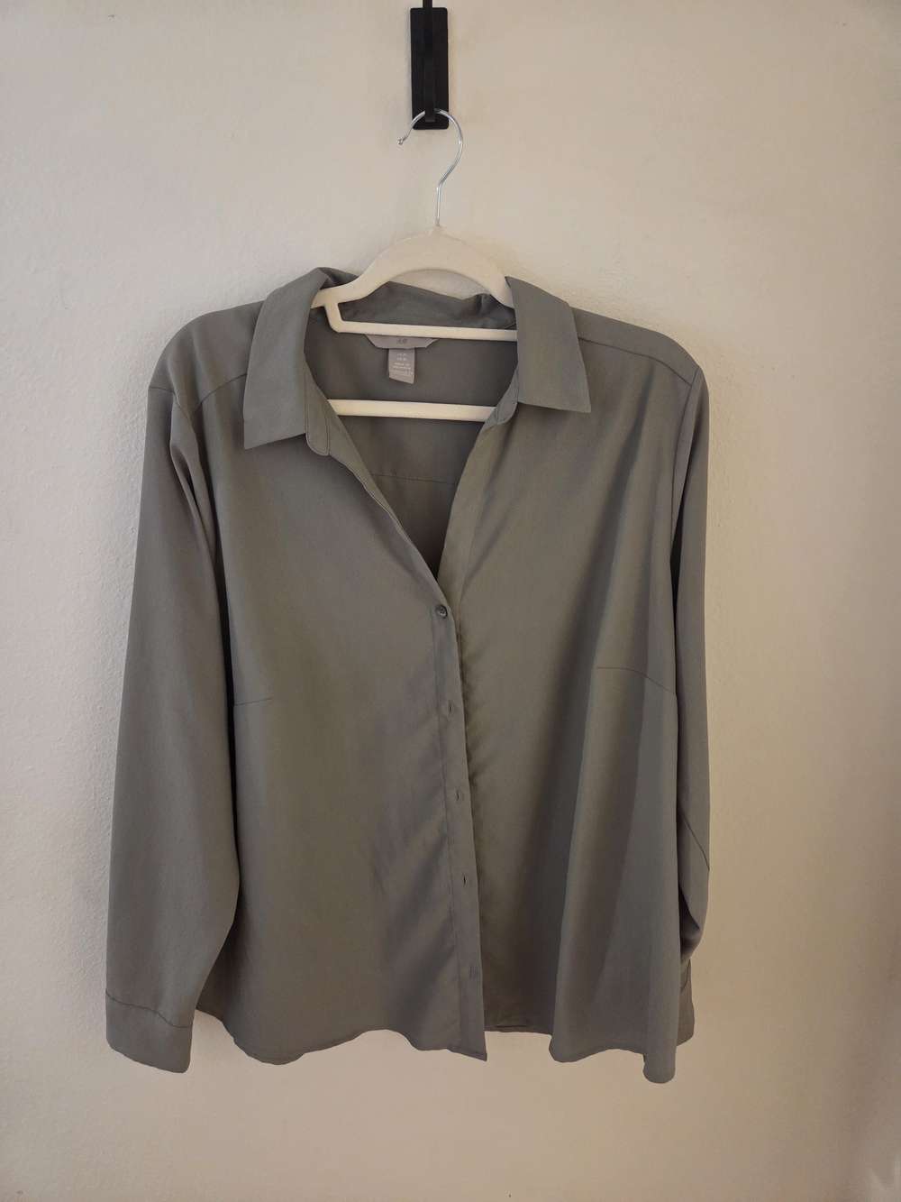 H&M Sage Green Women's Long-Sleeve Button-Down Shirt, XL